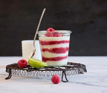 Limetten-Himbeer-Schichtcreme